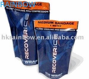 Η δευτερεύουσα στάση σφραγίδων τσιμπά επάνω τη συσκευασία πλαστικών τσαντών με το φερμουάρ για το ρύζι