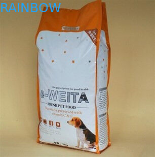 500 στάση Doggie γραμμαρίου επάνω στην πλαστική σακούλα συσκευασίας τροφίμων με το φερμουάρ