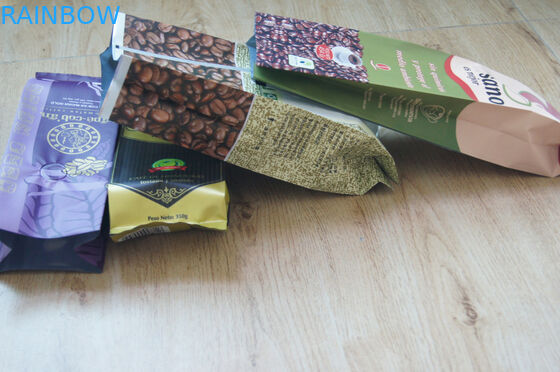 Gusset η πλευρά τοποθέτησε τη μεταλλίνη σε στρώματα τελειώνει τις τσάντες τσαγιού που συσκευάζουν τη ζωηρόχρωμη εκτύπωση με τη βαλβίδα