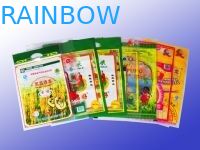 η δευτερεύουσα σφραγίδα 3 τοποθέτησε τις πλαστικές σακούλες που συσκευάζουν σε στρώματα τη ζωηρή εκτύπωση δαμάσκηνων