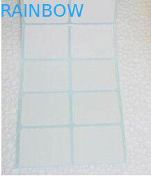 Άσπρες ορθογωνίων ετικέτες αυτοκόλλητων ετικεττών εγγράφου συγκολλητικές ατύπωτες στο ρόλο