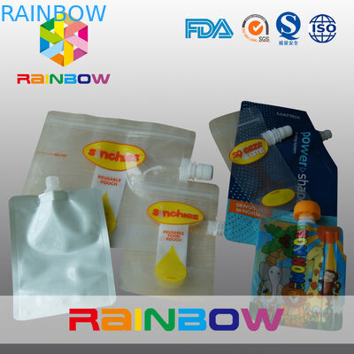 Η στάση φύλλων αλουμινίου αργιλίου ρίχνει επάνω τη σακούλα με την τρύπα χεριών για την καθαριστική συσκευασία πλυντηρίων