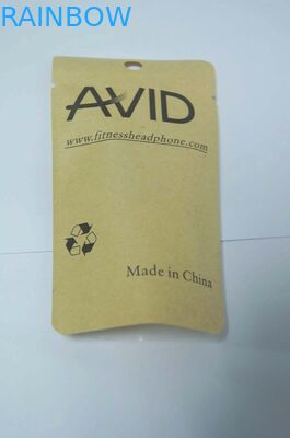 Η διαφανής μπροστινή καφετιά συσκευάζοντας τσάντα εγγράφου της Kraft συγκολλά τη σακούλα με το μικρό κύκλο με θερμότητα κρεμά την τρύπα