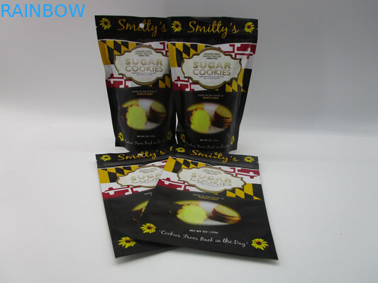 Η συσκευασία καφέ η στάση επάνω στην τσάντα με το φερμουάρ, μια βαλβίδα τρόπων