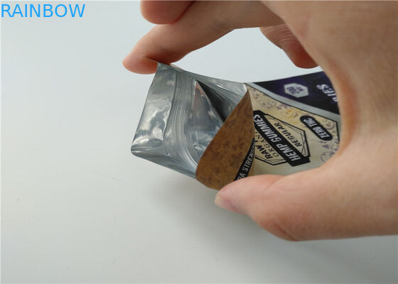 Μικρό μεγέθους βοτανικό λογότυπο συνήθειας θυμιάματος συσκευάζοντας που τυπώνεται με το στρώμα αργιλίου που τοποθετείται σε στρώματα