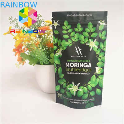 Στάση επάνω Ziplock στις πλαστικές σακούλες που συσκευάζουν αργιλίου φύλλων αλουμινίου την ευθυγραμμισμένη Matcha τσάντα τσαγιού σκονών πράσινη