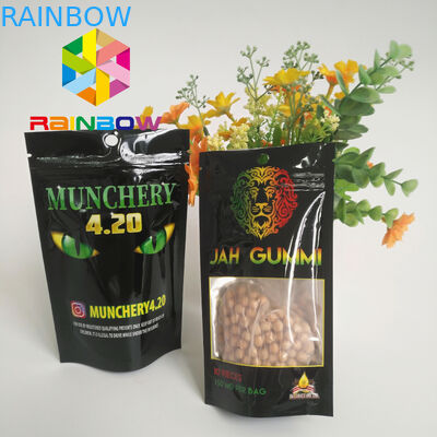 Τυπωμένη τοποθετημένη σε στρώματα φύλλο αλουμινίου Ziplock Mylar στάση επάνω στη συσκευασία καννάβεων ζιζανίων Mmj σακουλών