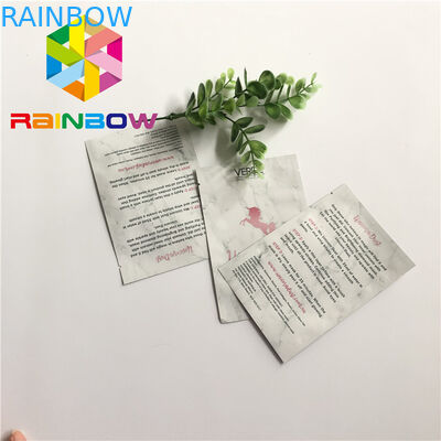 Η δευτερεύουσα συνήθεια σφραγίδων τρία τύπωσε την τσάντα καλλυντικών φύλλων αλουμινίου αργιλίου σακουλών στάσεων επάνω