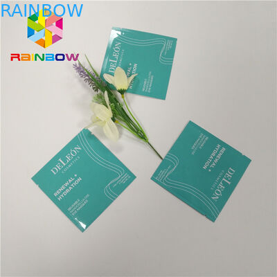 Η δευτερεύουσα συνήθεια σφραγίδων τρία τύπωσε την τσάντα καλλυντικών φύλλων αλουμινίου αργιλίου σακουλών στάσεων επάνω