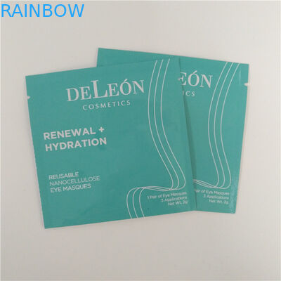 Η πλήρης στάση εκτύπωσης χρώματος επάνω στη σακούλα φερμουάρ τοποθετεί την επαναχρησιμοποιήσιμη συσκευασία Masques ματιών σε σάκκο