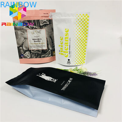 Συσκευάζοντας στάση σακουλών τσαγιού φύλλων αλουμινίου αργιλίου επάνω στην απόδειξη παιδιών τσαντών που προσαρμόζεται που τυπώνεται