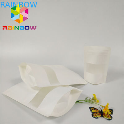 Ματ άσπρες πλαστικές σακούλες που συσκευάζουν την πολυ στάση κλειδαριών φερμουάρ Doypack επάνω στο παράθυρο ορθογωνίων σακουλών