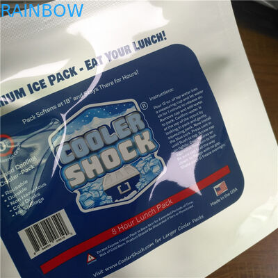 Επαναχρησιμοποιήσιμη στάση ποτών επάνω στις βιοδιασπάσιμες τσάντες καρυκευμάτων συσκευασίας τροφίμων σακουλών φερμουάρ με τους σωλήνες