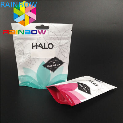 Μικτή η καρυκεύματα συσκευάζοντας στάση σκονών επάνω στη ματ επιφάνεια σακουλών τελειώνει το FDA πιστοποιημένο