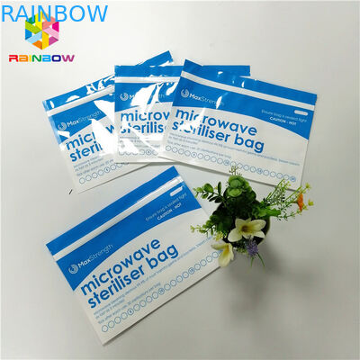 Πλαστική στάση αποστειρωτή μικροκυμάτων επάνω στις τσάντες σακουλών φερμουάρ για τον τροφοδότη/το μπουκάλι μωρών