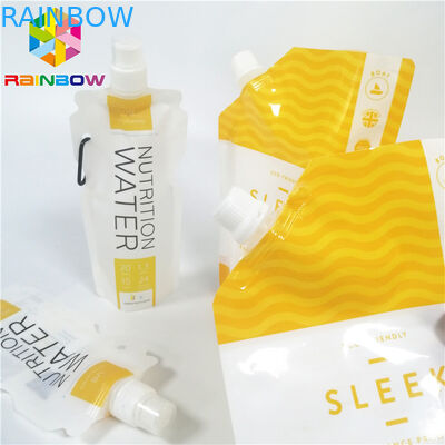 Υγρός πιείτε τη σακούλα σωλήνων χυμού που συσκευάζει την τοποθετημένη σε στρώματα απόδειξη διαρροών για το ποτό