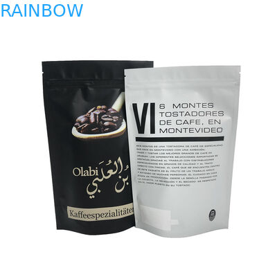 Υγρασία - τσάντες τσαγιού απόδειξης που συσκευάζουν τη στάση επάνω στο φύλλο αλουμινίου αργιλίου για τα φασόλια καφέ