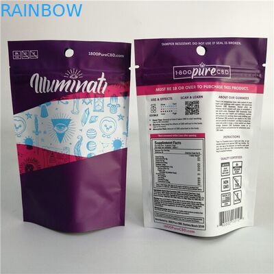 Στάση μπισκότων CBD 3x4 ζιζανίων φύλλων αλουμινίου αργιλίου επάνω στην τσάντα φερμουάρ