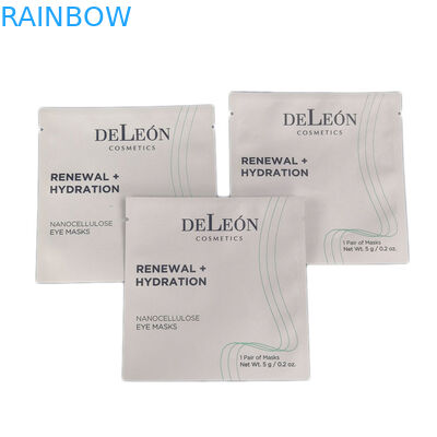 Άσπρη μικρή τσαντών συνήθειας καλλυντική συσκευάζοντας σακούλα φύλλων αλουμινίου εκτύπωσης τοποθετημένη σε στρώματα σχέδιο