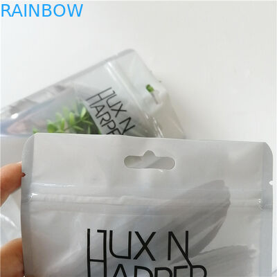 Η συνήθεια τύπωσε το πλαστικό ολόγραμμα που οι επίπεδες τσάντες με το φερμουάρ για αποτελούν τη συσκευασία μανδρών εργαλείων