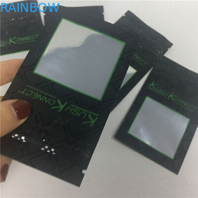 Το UV PE τυπωμένων υλών KUSH αποτρέπει τα παιδιά από το άνοιγμα των τσαντών καπνών με το παράθυρο