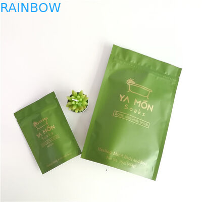 Η στάση επάνω στο φύλλο αλουμινίου αργιλίου τοποθετεί τις Reclosable αεροστεγείς τσάντες Mylar σε σάκκο