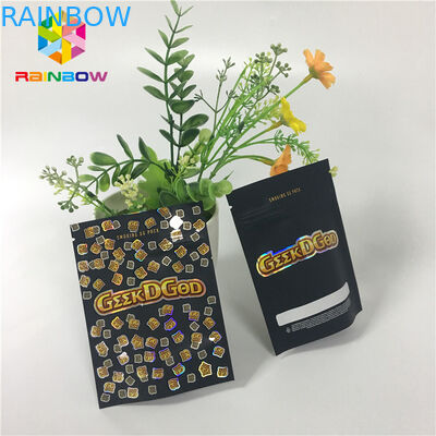 Πλαστική Ziplock Mylar στάση συνήθειας επάνω στη μαύρη μεταλλίνη σακουλών 150mg