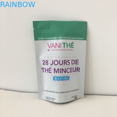 Στάση φύλλων αλουμινίου αργιλίου επάνω στην τσάντα πρόχειρων φαγητών φερμουάρ που συσκευάζει ψηφιακό που τυπώνεται