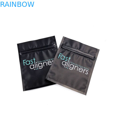 Αόρατες επαναχρησιμοποιήσιμες Mylar τσάντες 120mic ευθυγραμμιστών CMYK MOPP με το σαφές μπροστινό παράθυρο