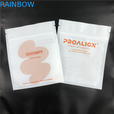 Ο ματ Μαύρος ενισχύει Ziplock Mylar ευθυγραμμιστών το επίπεδο σαφές μέτωπο τσαντών για τα εξαρτήματα δοντιών