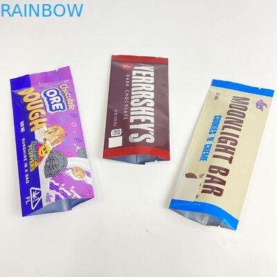 Το λογότυπο συνήθειας σφράγισε πίσω τις συσκευάζοντας σακούλες σπόρου Gummies καραμελών τσαντών