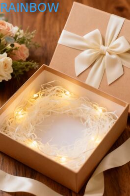 Περιβαλλοντικά φιλικά αναδιπλούμενα σκληρά χαρτόνια θυρίδια δώρων για κοσμήματα ρούχα παπούτσια ρολόγια ανάγλυφη premium συσκευασία