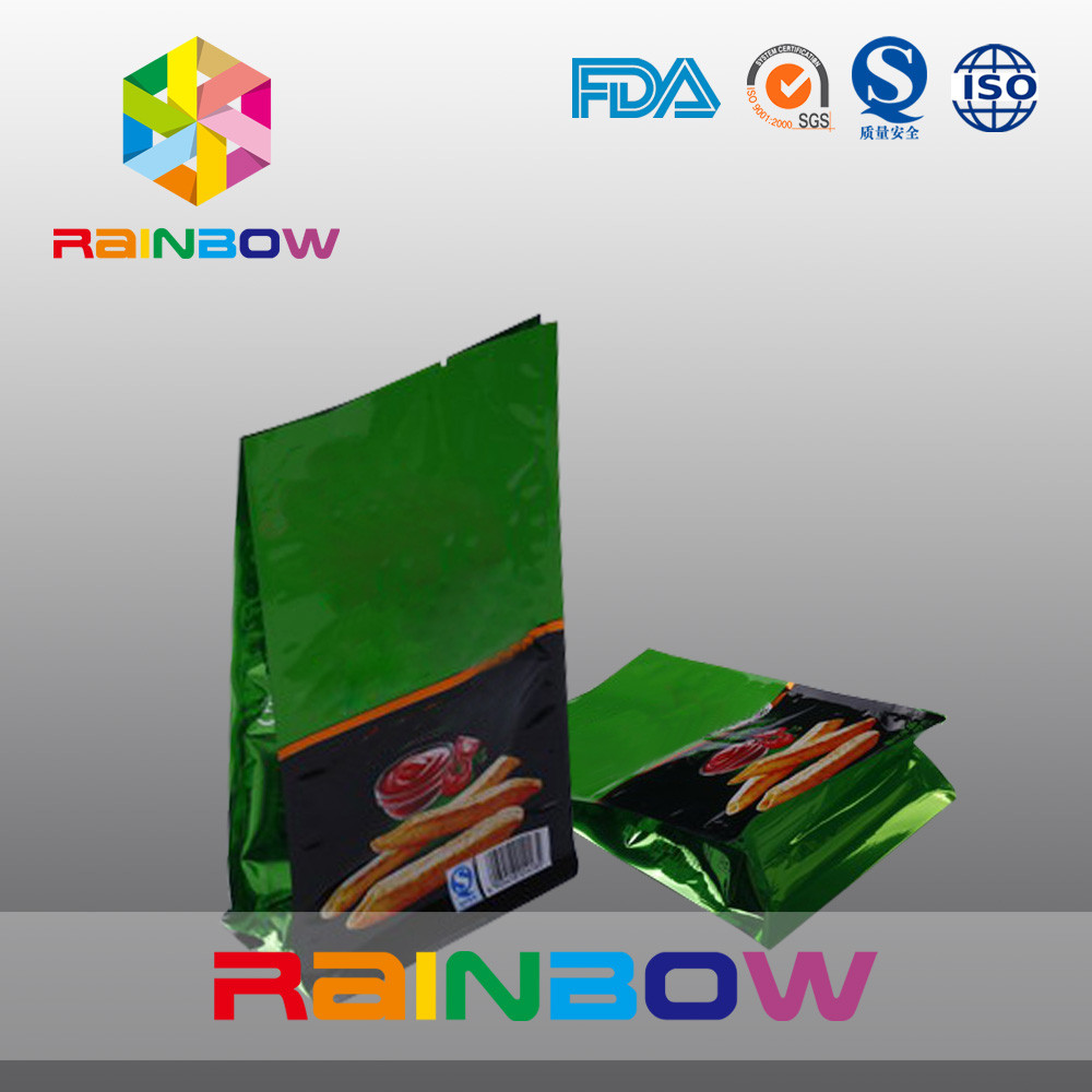 Πλαστικό να λάμψει τελειώνει τη στάση επίπεδων κατώτατων σημείων επάνω στα τσιπ που συσκευάζουν την τσάντα με την εγκοπή δακρυ'ων