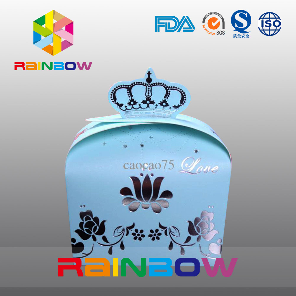 Η ζωηρόχρωμη εκτύπωση μόδας προσάρμοσε τις τσάντες εγγράφου/την τσάντα εγγράφου της Kraft πρόχειρων φαγητών για το δώρο