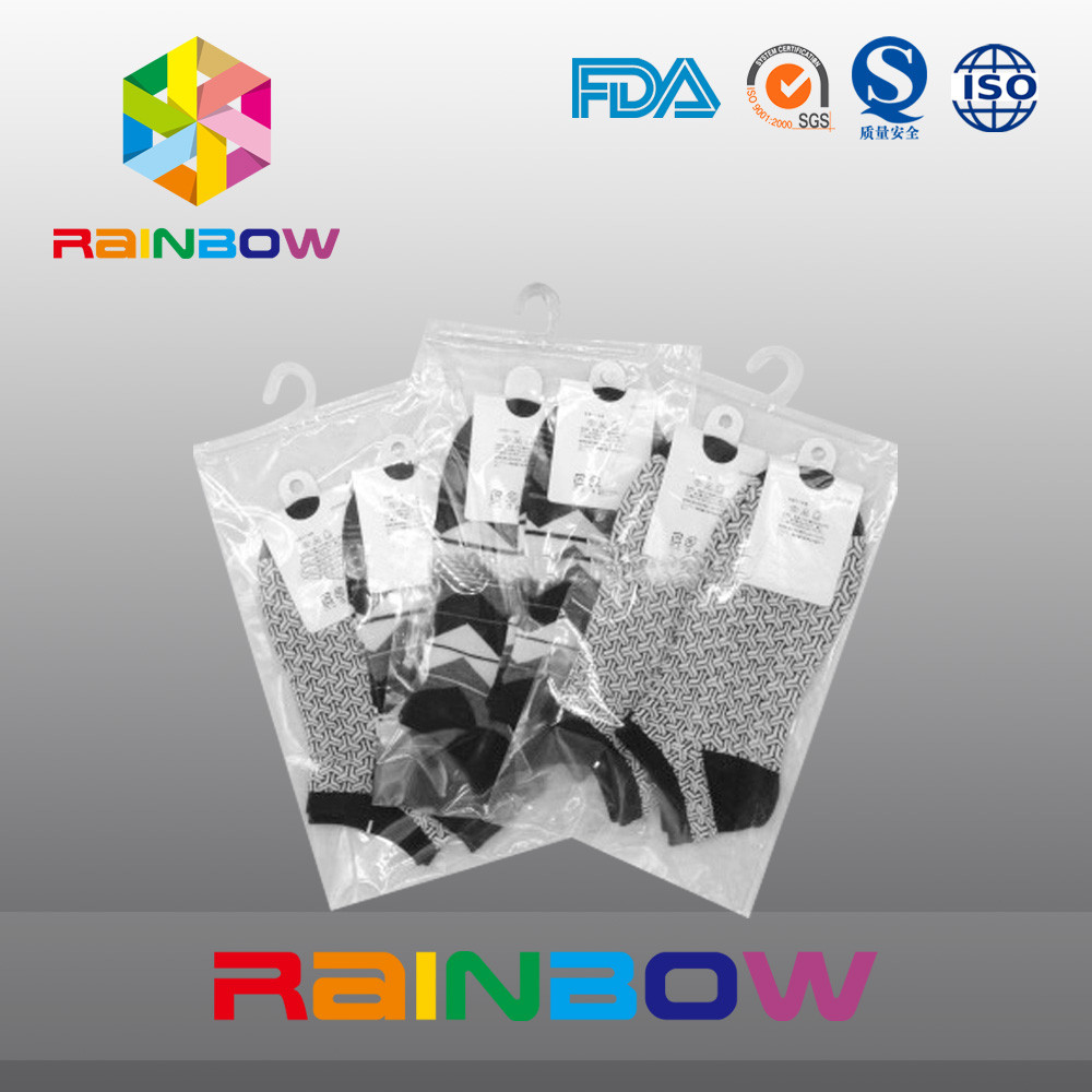 Προσαρμόστε Ziplock τυπωμένων υλών λογότυπων τη σαφή πλαστική τσάντα/την κρεμώντας τσάντα γάντζων με το φερμουάρ