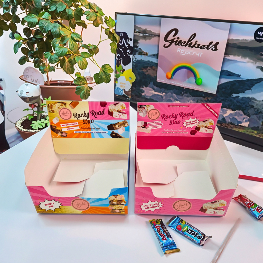 Προσαρμοσμένο εκτυπωμένο κουτί εμφάνισης από χαρτόνι με πάχος 350g και θερμή σφραγίδα για συσκευασία λιανικών σνακ