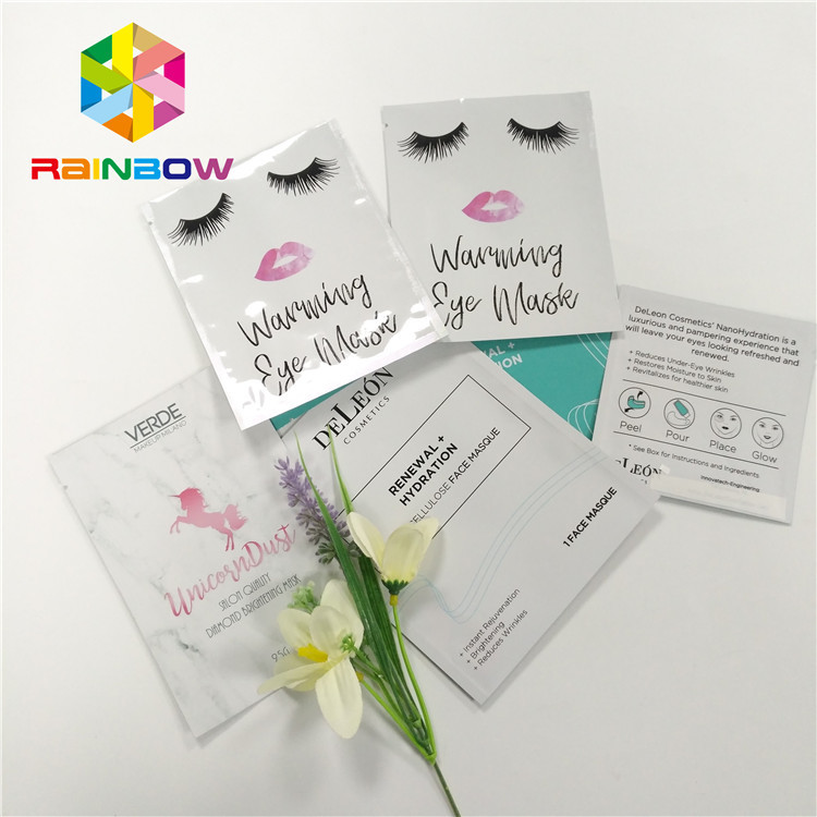 Η δευτερεύουσα συνήθεια σφραγίδων τρία τύπωσε την τσάντα καλλυντικών φύλλων αλουμινίου αργιλίου σακουλών στάσεων επάνω