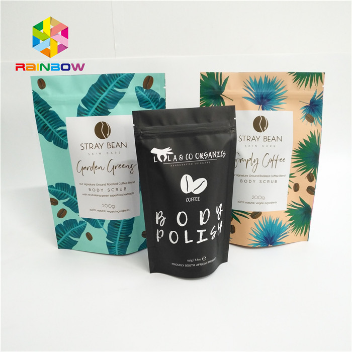 Η στιλπνή υλική συνήθεια τύπωσε την τσάντα καφέ σακουλών στάσεων επάνω για τη συσκευασία τροφίμων