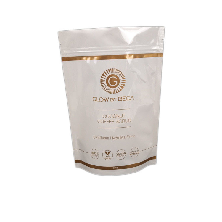 Άσπρος στιλπνός τελειώνει το σώμα τρίβει τη στάση 150 μικρού επάνω στη σακούλα φερμουάρ