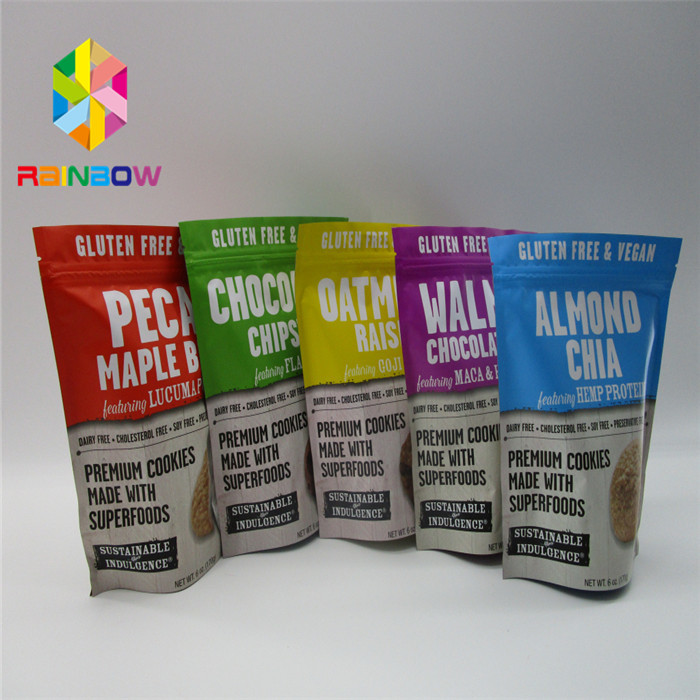 Η πλαστική στάση φύλλων αλουμινίου αργιλίου Mylar επάνω Ziplock τοποθετεί τον τυπωμένο βαθμό τροφίμων σε σάκκο