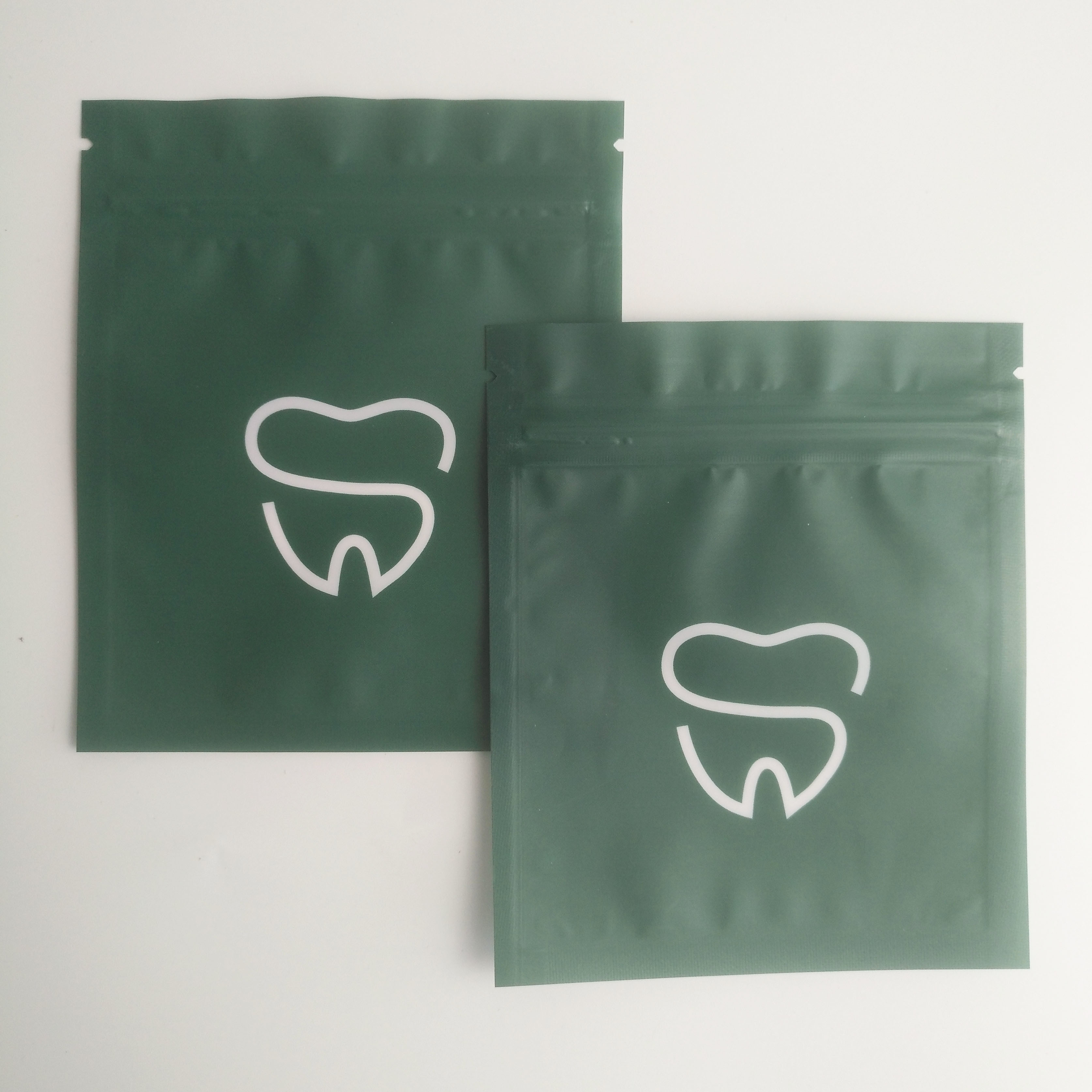 συσκευάζοντας τσάντες Cmyk μεταλλινών Mylar PE 120mic MOPP με μια πλευρά