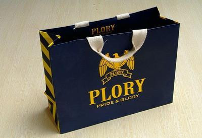 Τυπωμένα λογότυπο αγορών εγγράφου χρώματα Pantone τσαντών μαύρα υφαμένα PP ανακυκλώσιμα