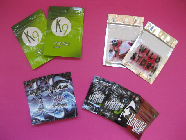 Ο cOem προσάρμοσε τις βοτανικές συσκευάζοντας τσάντες θυμιάματος με την κλειδαριά φερμουάρ