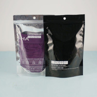 Στάση επάνω ανακυκλώσιμο σε λαμπρό τσαντών φύλλων αλουμινίου αλουμινίου με τη σφραγίδα φερμουάρ